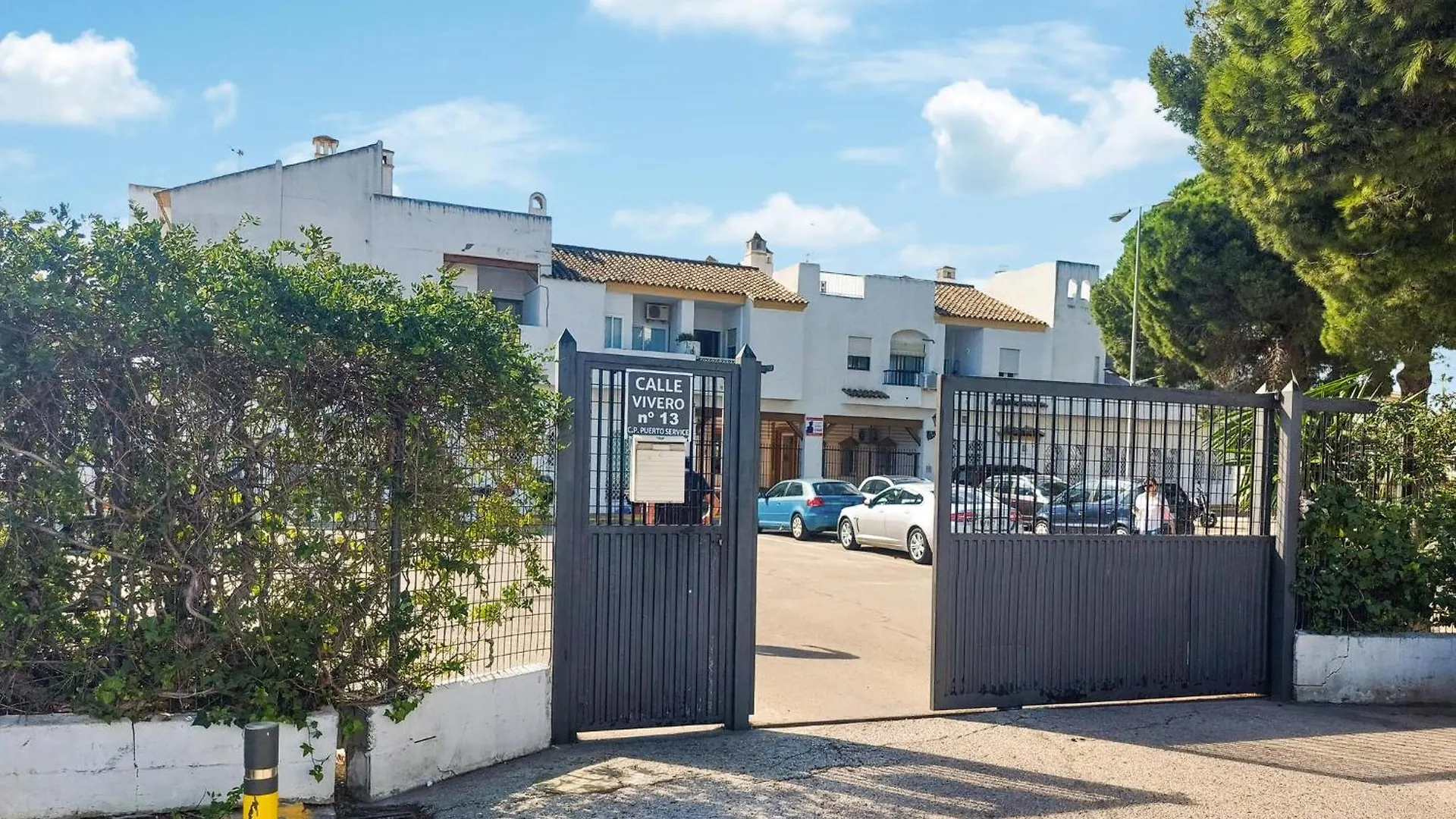 Pet Friendly Apartment In El Puerto De Santa Mar With Kitchen El Puerto de Santa Maria Spain