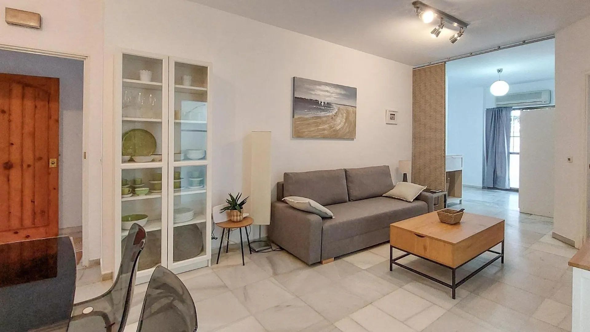 Pet Friendly Apartment In El Puerto De Santa Mar With Kitchen El Puerto de Santa Maria
