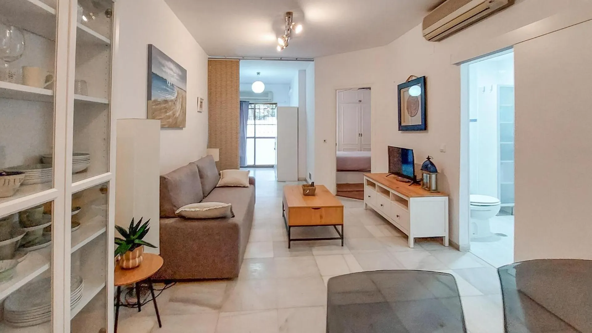 Pet Friendly Apartment In El Puerto De Santa Mar With Kitchen El Puerto de Santa Maria Spain